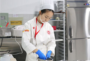 �Ͼ��¶������ѧУѧ�ѱ�