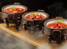 �¶����Ͼ�ѧУ